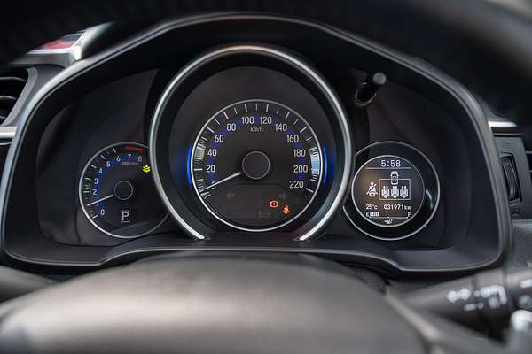 2015 Honda Jazz VTi-S GF