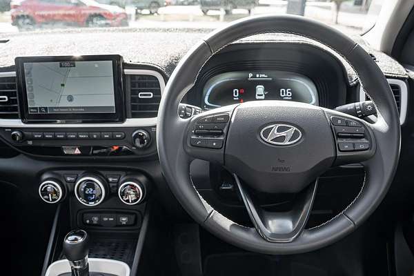 2023 Hyundai Venue Elite QX.V5