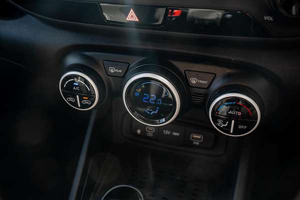 2023 Hyundai Venue Elite QX.V5