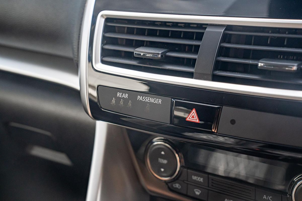 2018 Mitsubishi Eclipse Cross LS YA