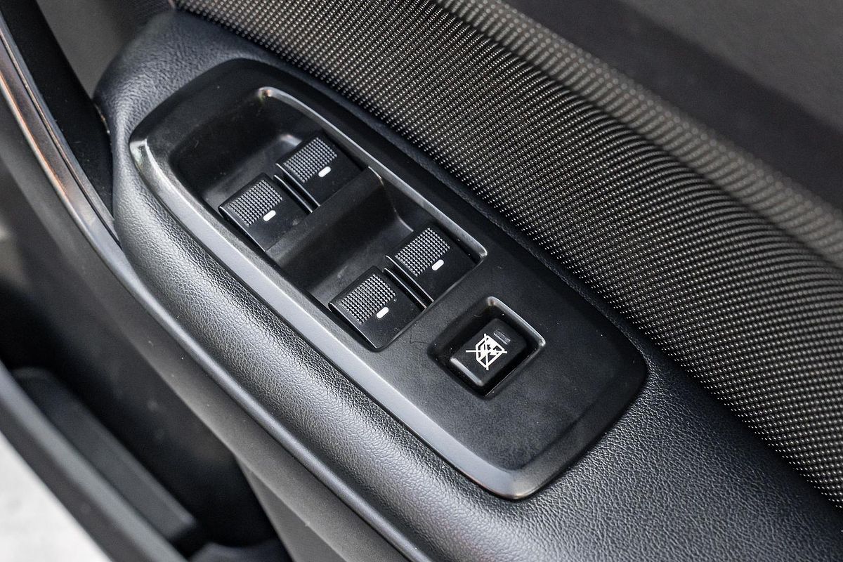 2018 Ford Everest Ambiente UA II 3.2L