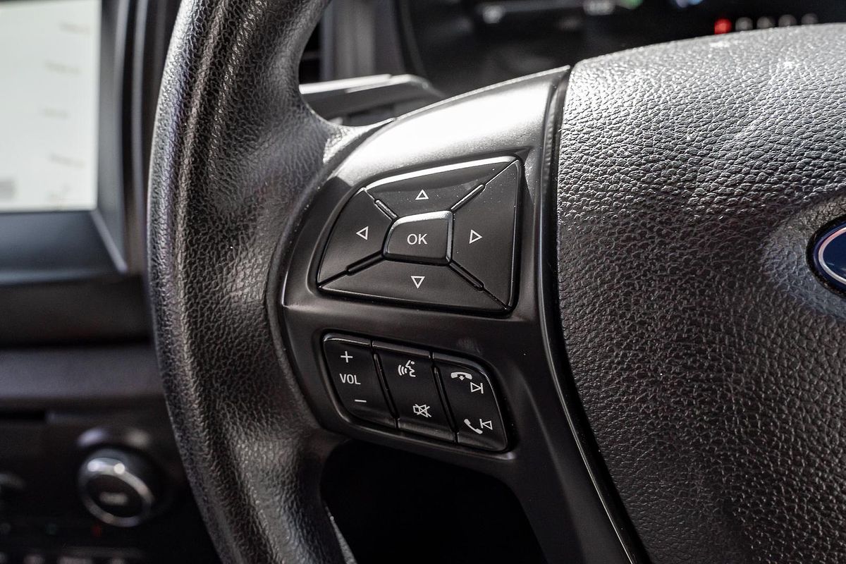 2018 Ford Everest Ambiente UA II 3.2L