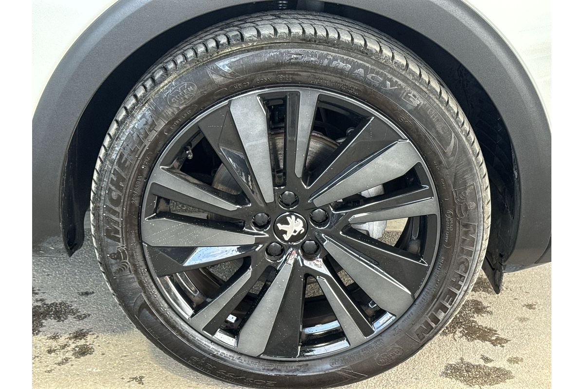 2022 Peugeot 5008 GT Sport P87