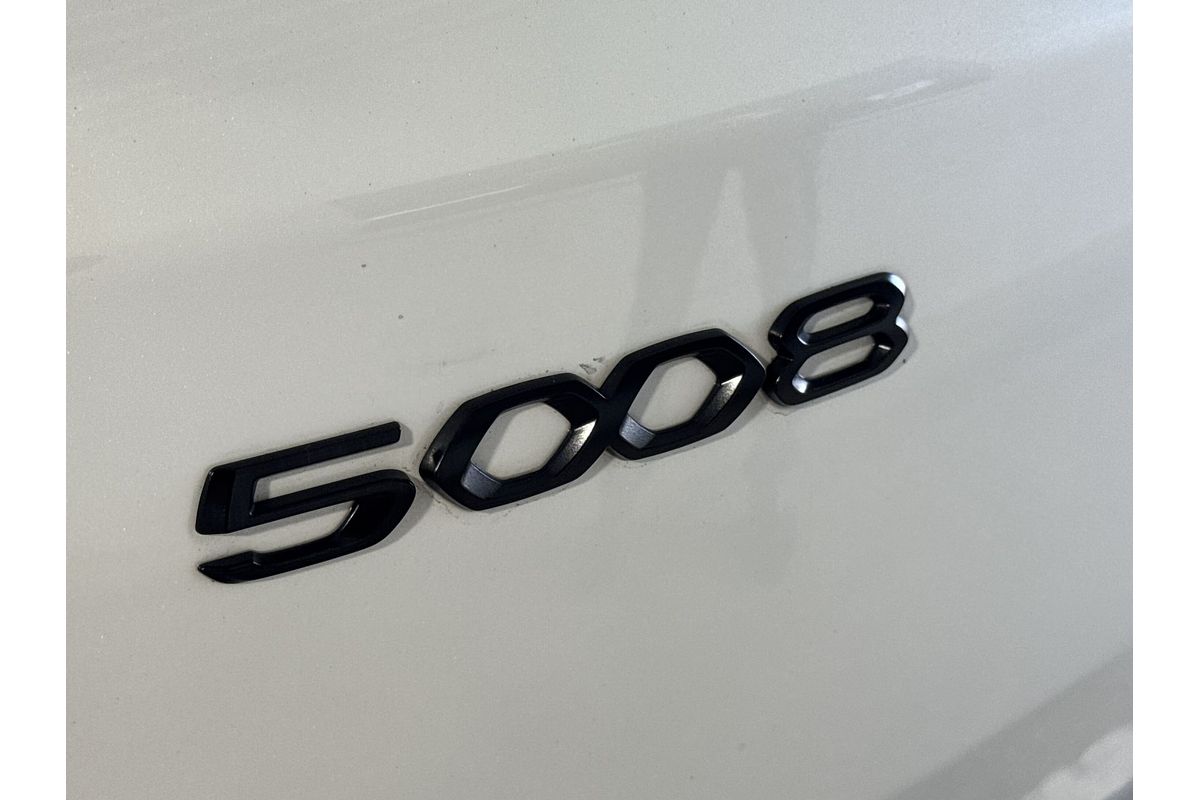 2022 Peugeot 5008 GT Sport P87