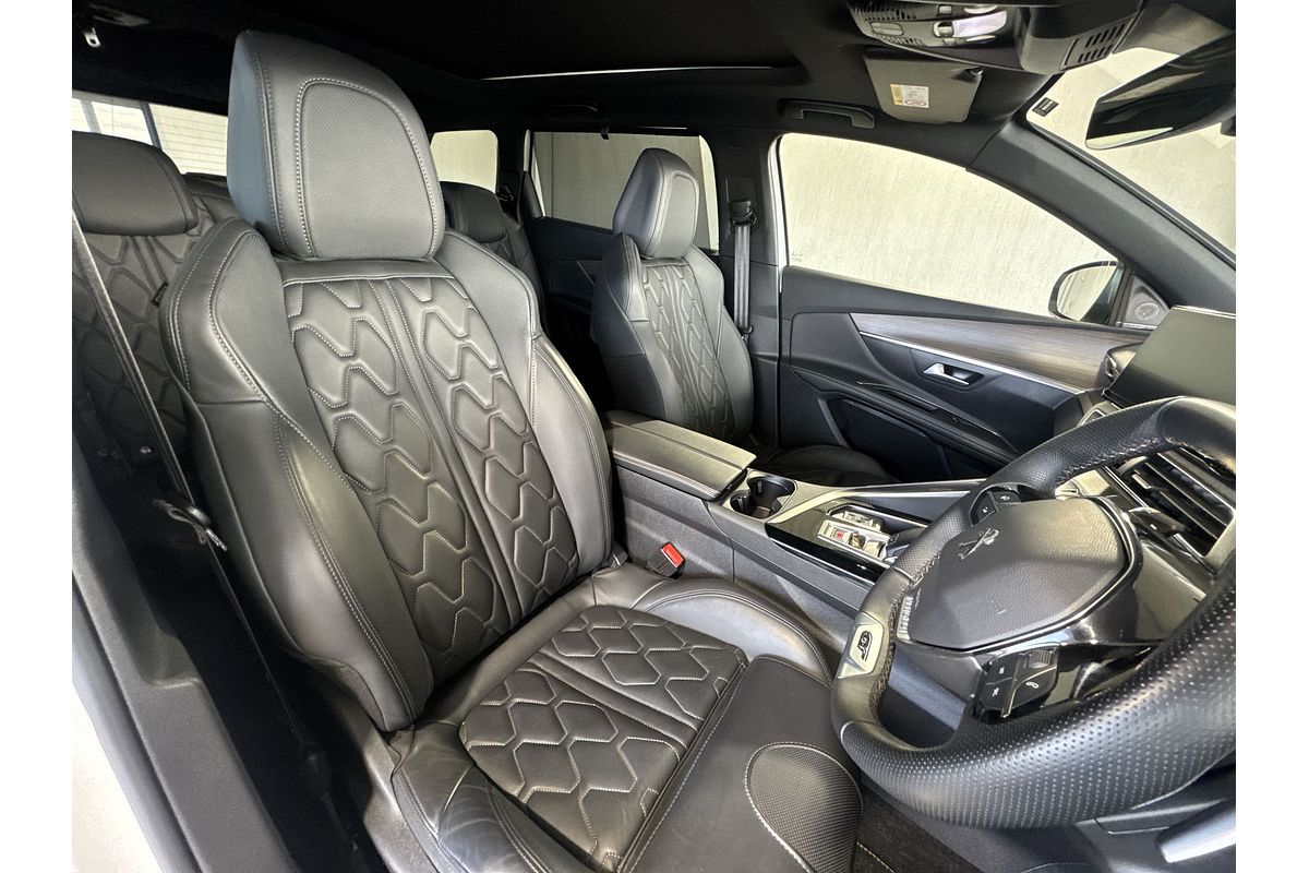 2022 Peugeot 5008 GT Sport P87