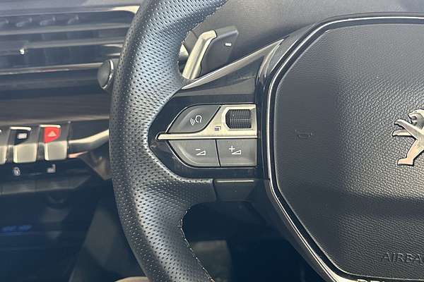 2022 Peugeot 5008 GT Sport P87