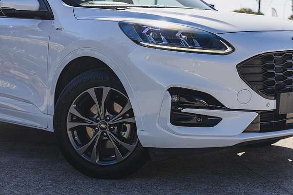 2021 Ford Escape ST-Line ZH