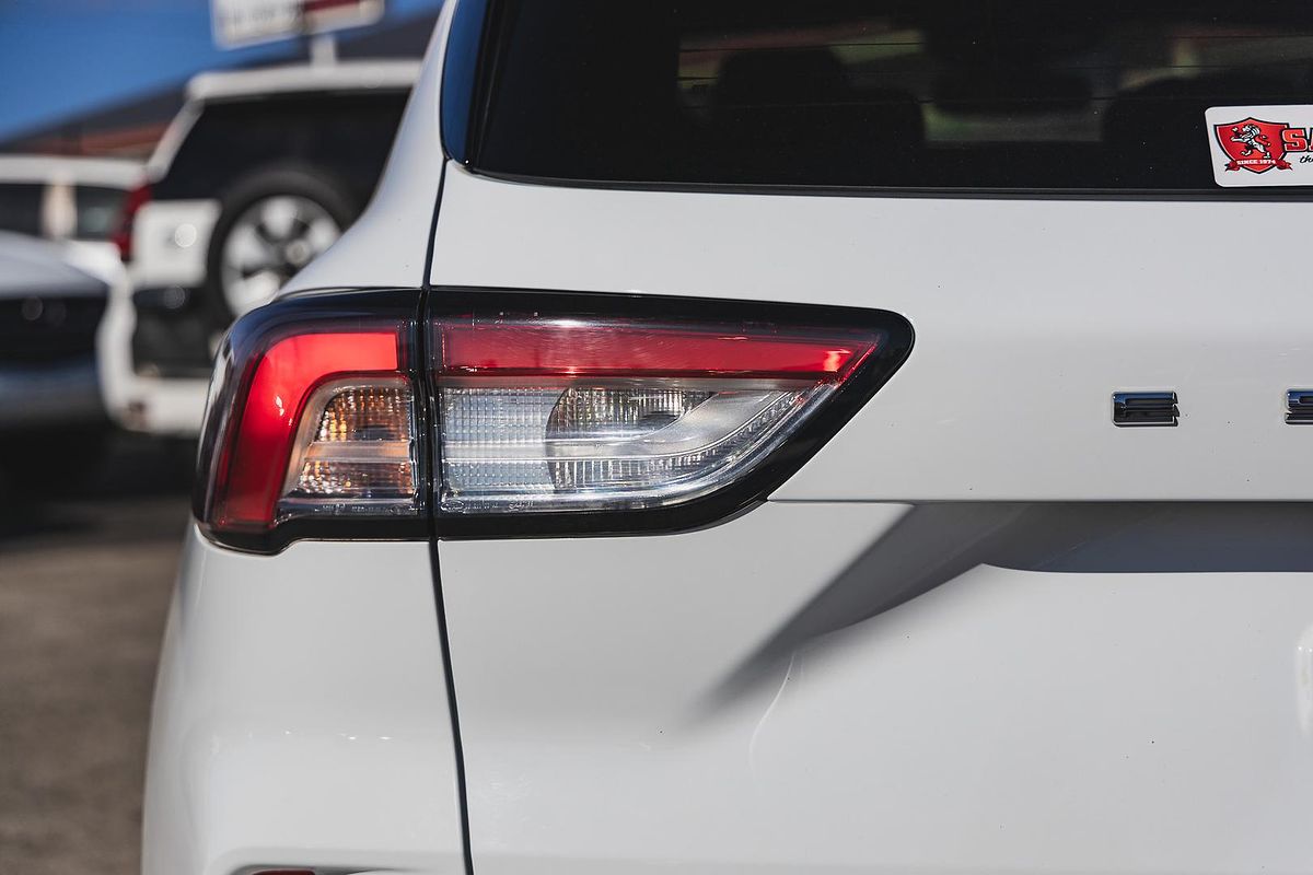 2021 Ford Escape ST-Line ZH