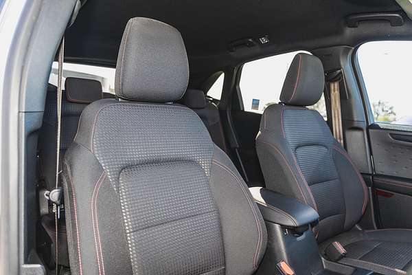2021 Ford Escape ST-Line ZH