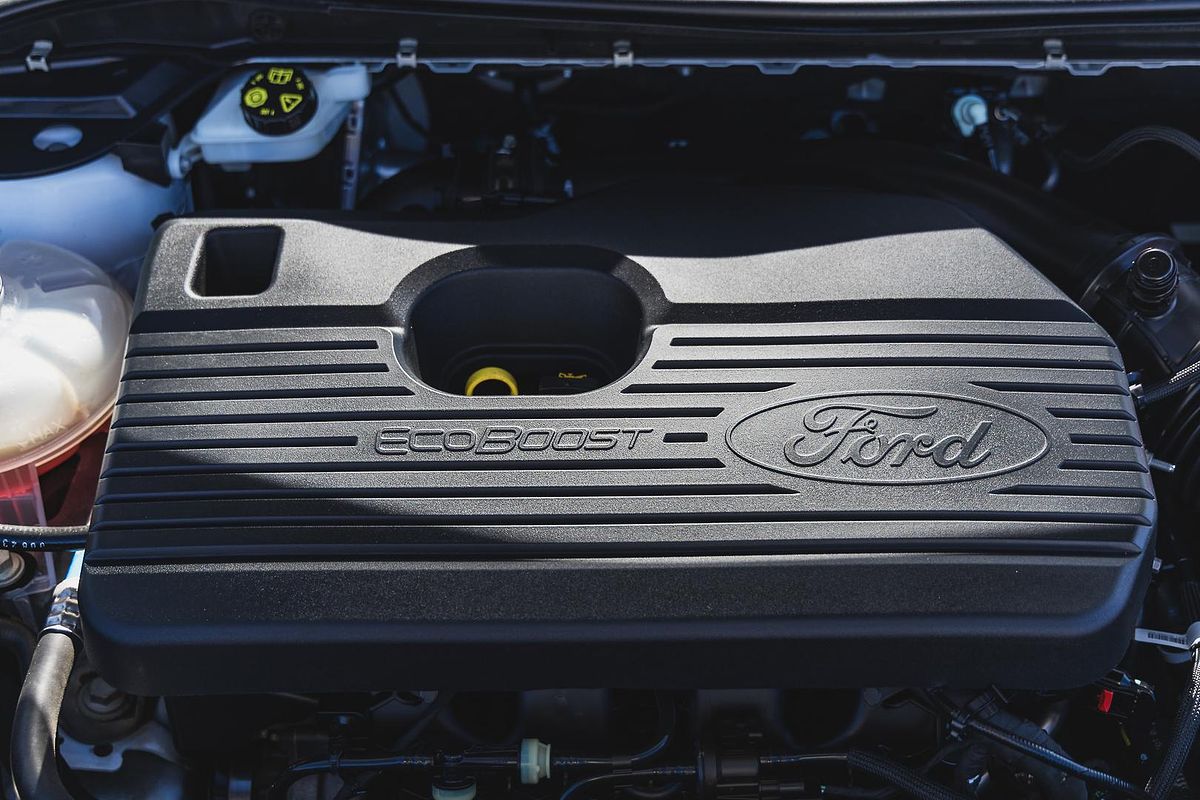 2021 Ford Escape ST-Line ZH