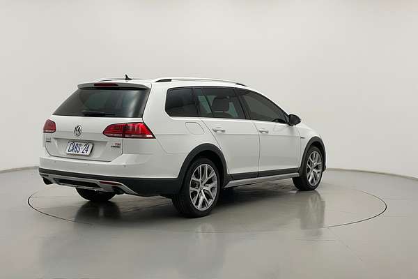 2016 Volkswagen Golf Alltrack 132TSI 7