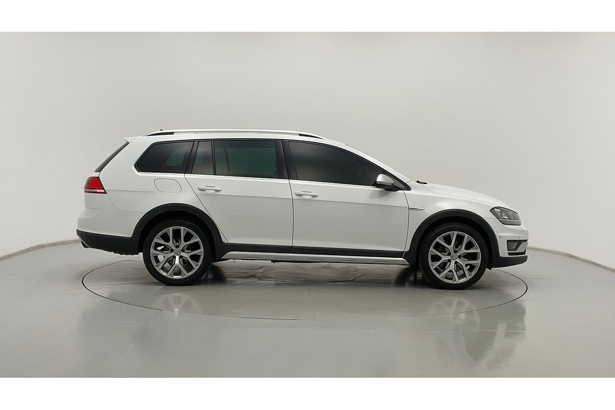 2016 Volkswagen Golf Alltrack 132TSI 7