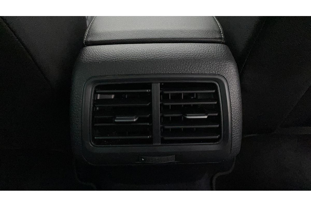 2016 Volkswagen Golf Alltrack 132TSI 7
