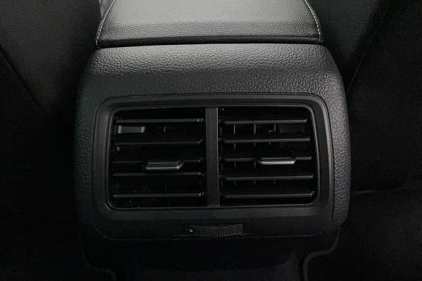 2016 Volkswagen Golf Alltrack 132TSI 7