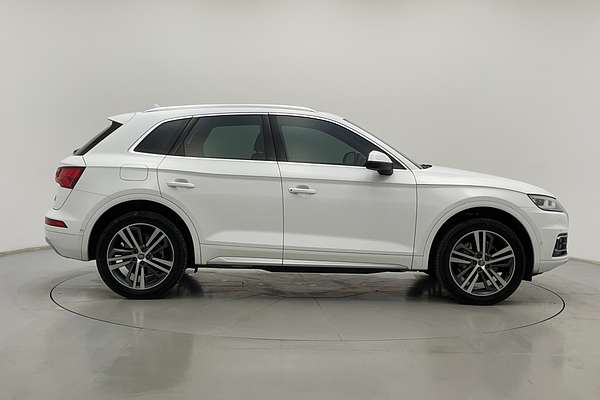 2019 Audi Q5 45 TFSI sport FY