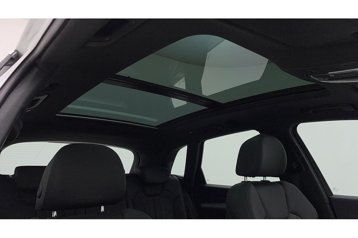 2019 Audi Q5 45 TFSI sport FY