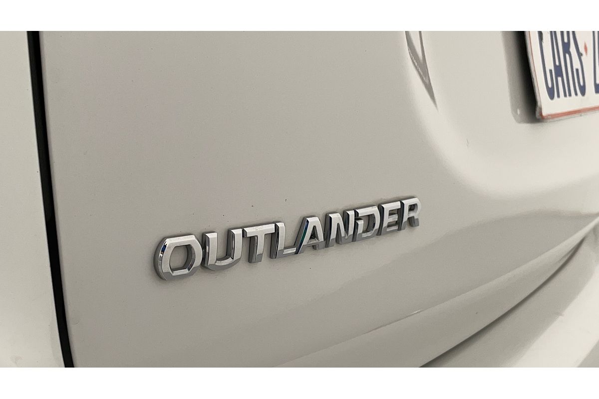 2019 Mitsubishi Outlander ES ZL