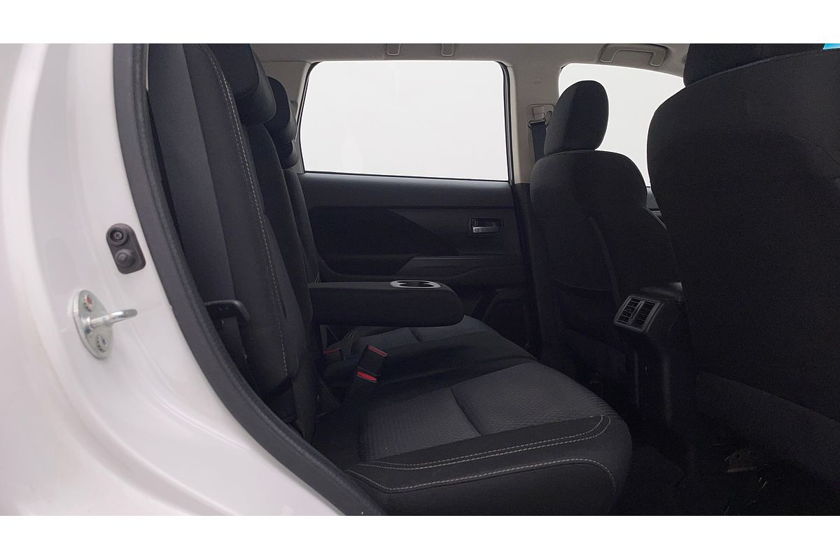 2019 Mitsubishi Outlander ES ZL