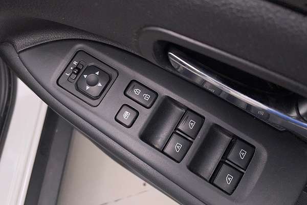 2019 Mitsubishi Outlander ES ZL