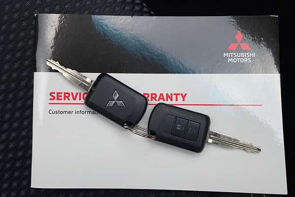 2019 Mitsubishi Outlander ES ZL