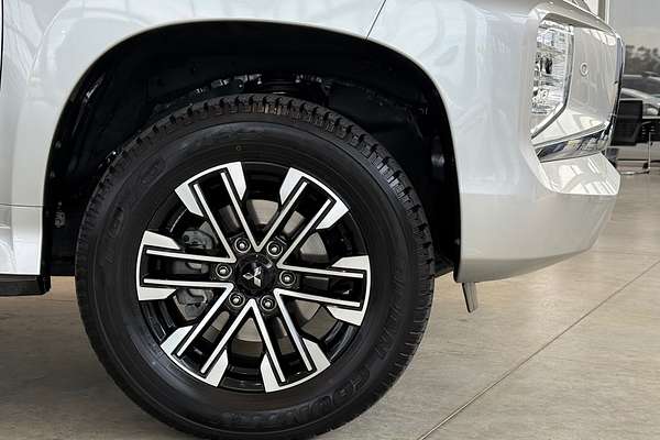 2023 Mitsubishi Pajero Sport Exceed QF