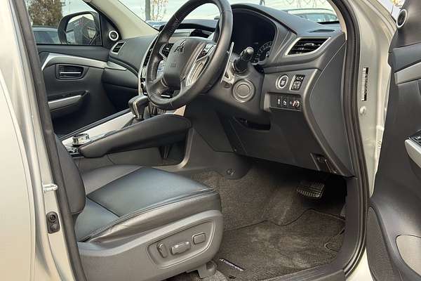 2023 Mitsubishi Pajero Sport Exceed QF