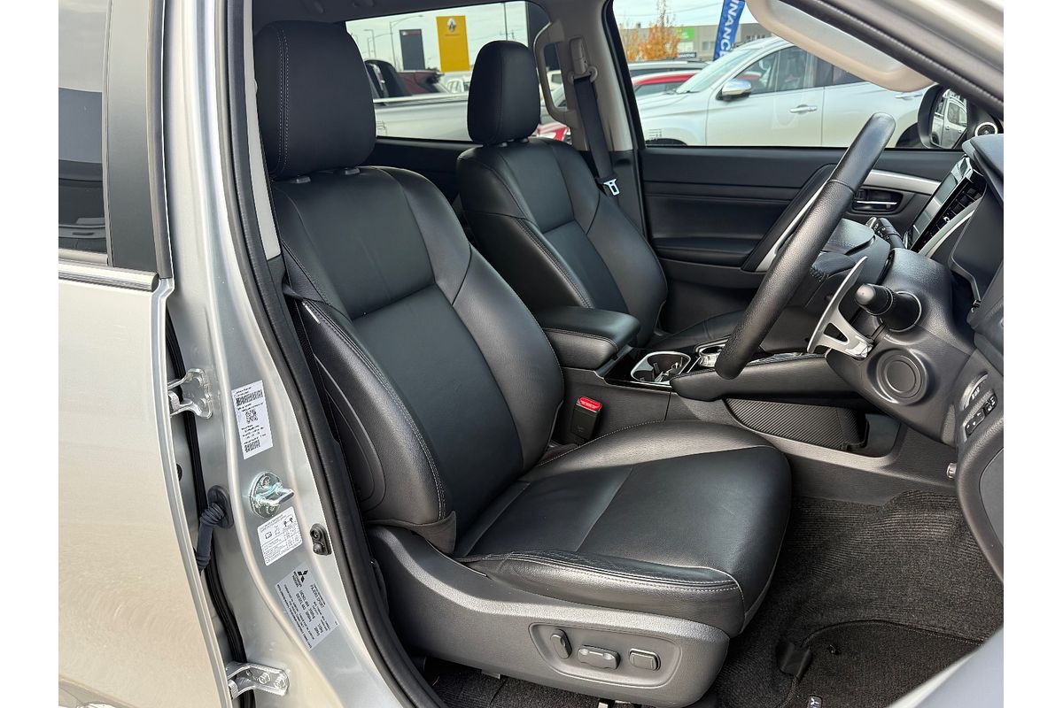 2023 Mitsubishi Pajero Sport Exceed QF