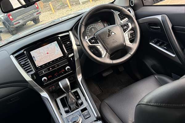 2023 Mitsubishi Pajero Sport Exceed QF