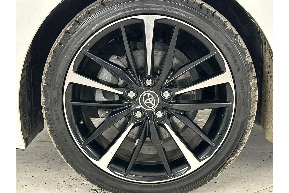 2018 Toyota Camry SX ASV70R