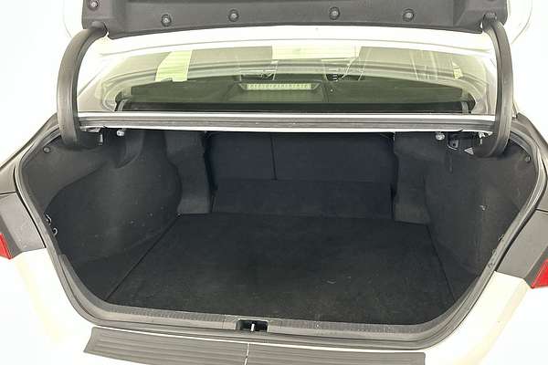2018 Toyota Camry SX ASV70R