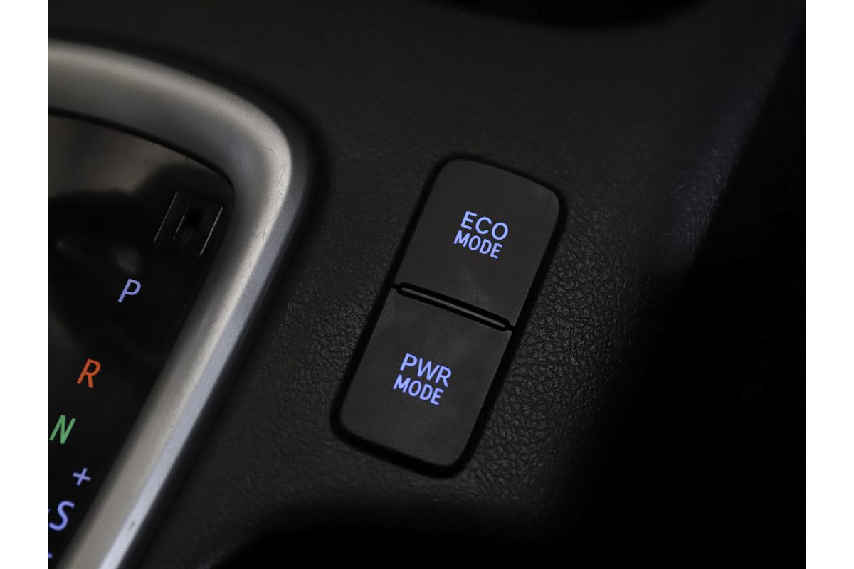 2018 Toyota Hilux SR5 GUN126R 4X4