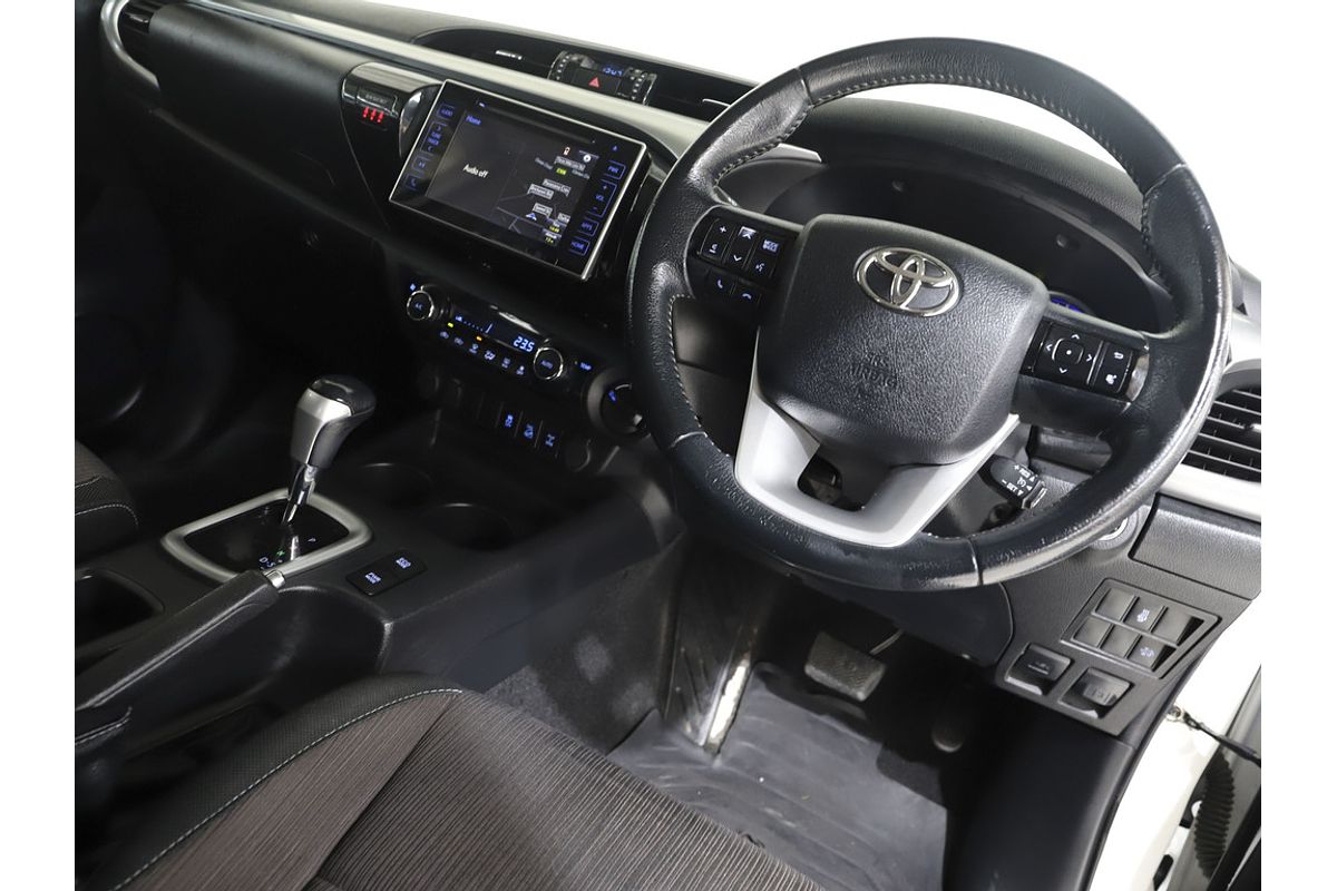 2018 Toyota Hilux SR5 GUN126R 4X4