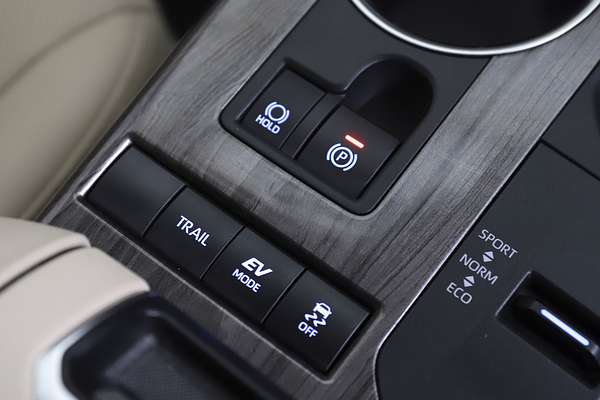 2021 Toyota Kluger Grande AXUH78R