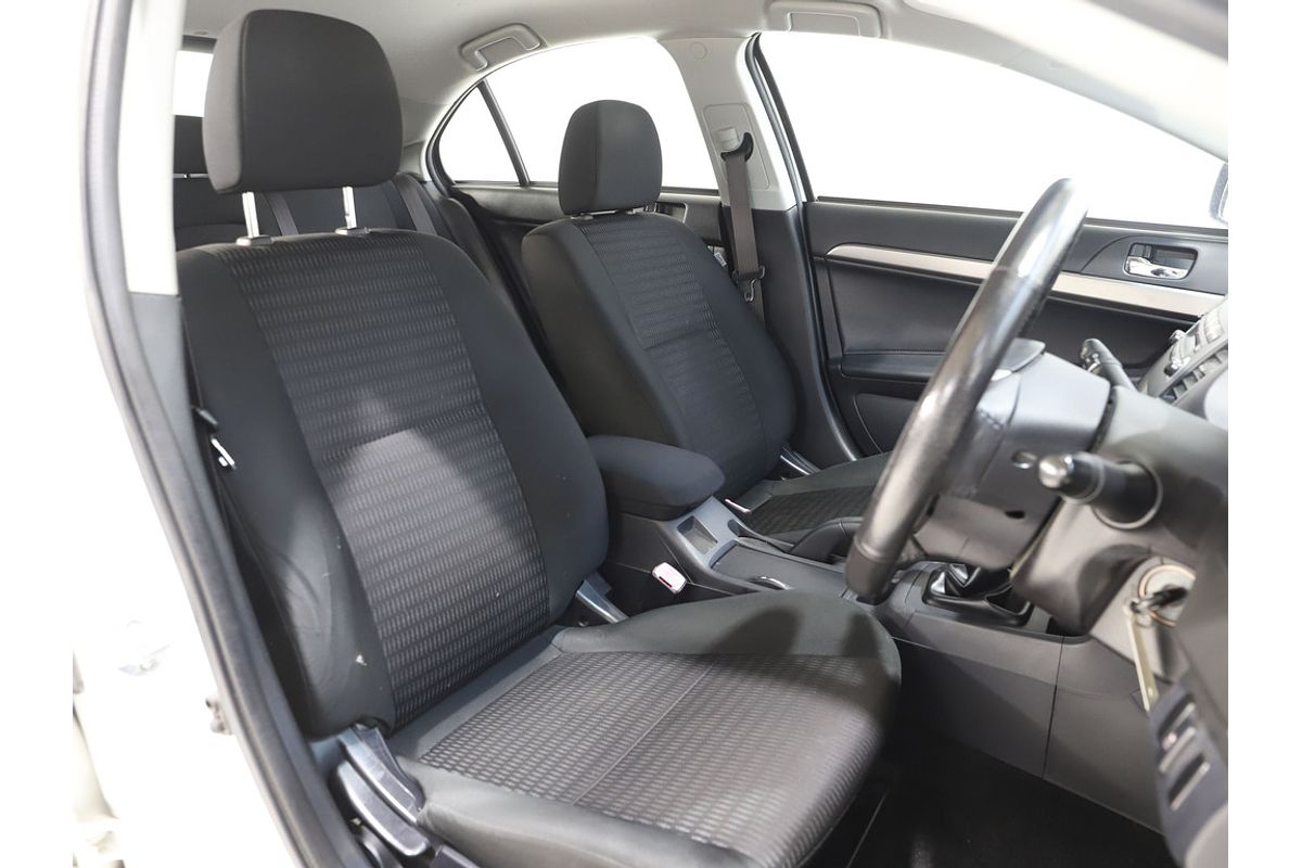 2012 Mitsubishi Lancer ES CJ