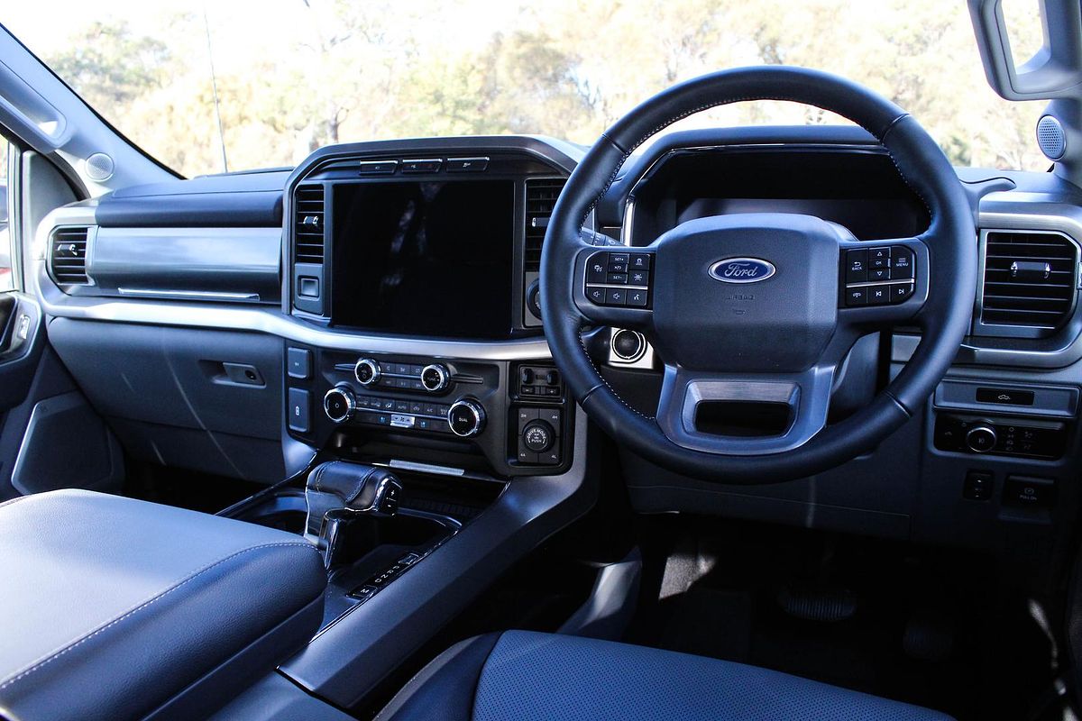 2024 Ford F-150 Lariat 4X4 LWB