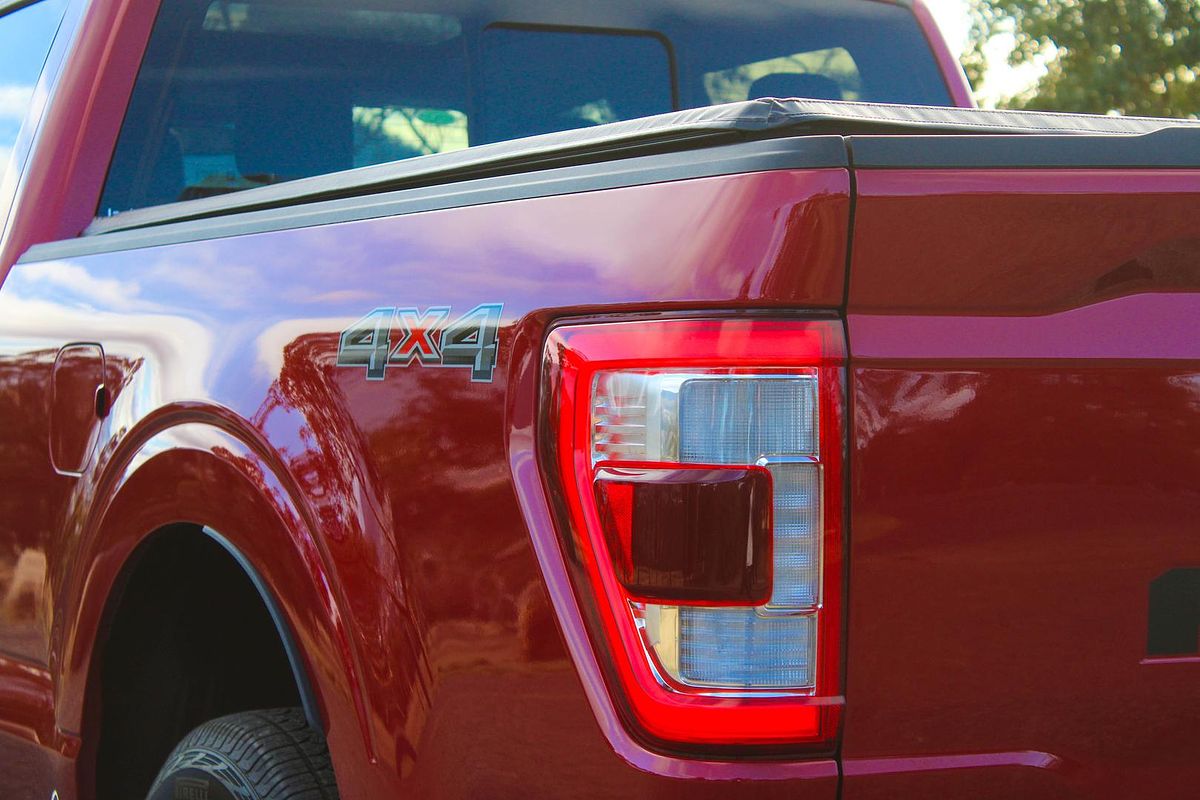 2024 Ford F-150 Lariat 4X4 LWB