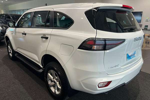 2024 Isuzu MU-X LS-M