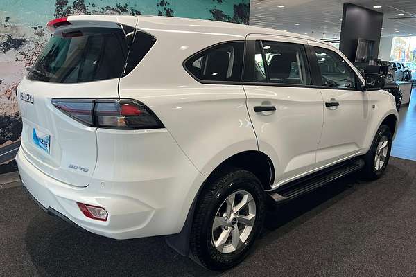 2024 Isuzu MU-X LS-M