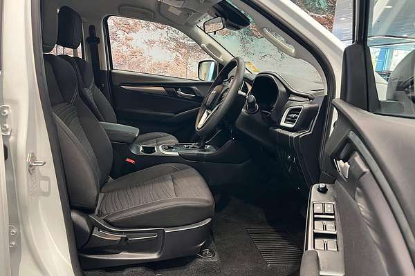 2024 Isuzu MU-X LS-M
