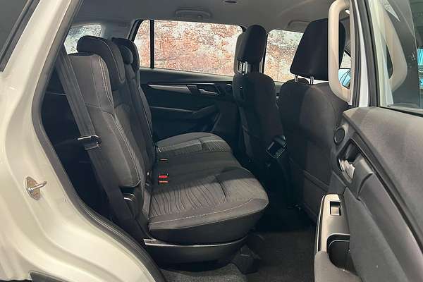 2024 Isuzu MU-X LS-M