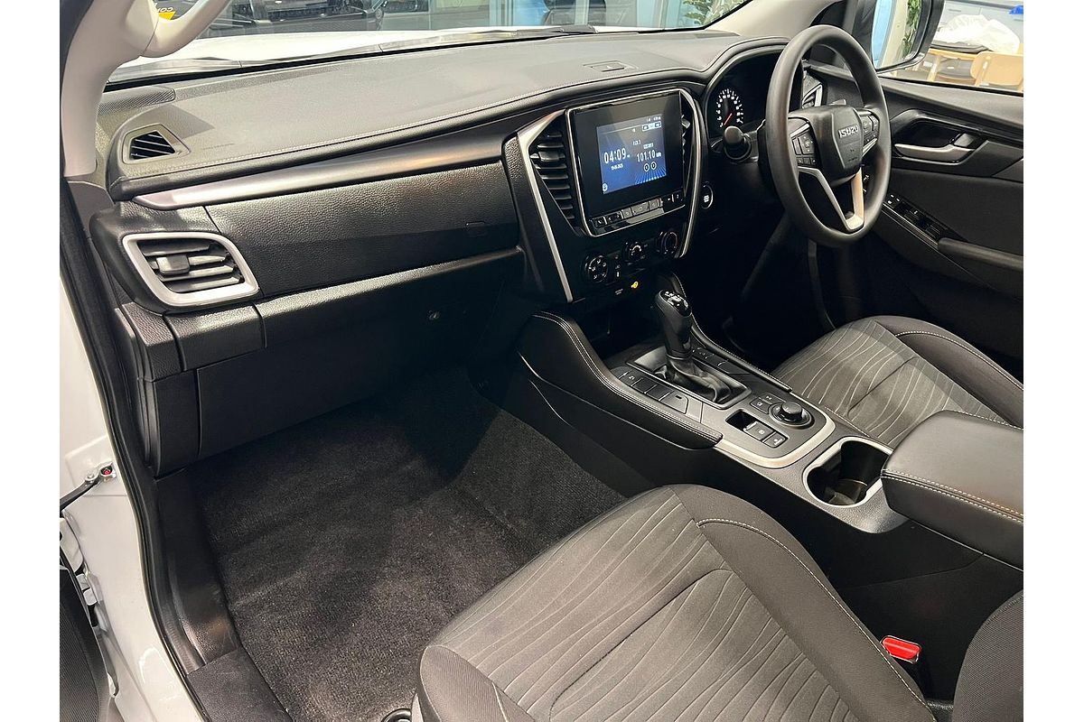 2024 Isuzu MU-X LS-M