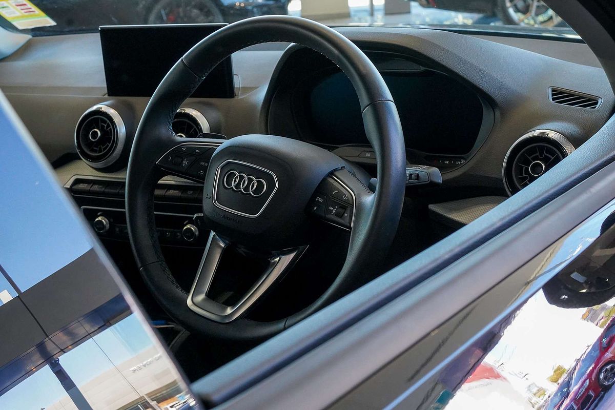 2024 Audi Q2 40 TFSI S line GA