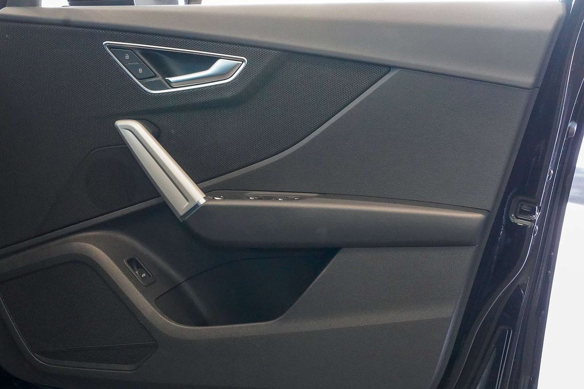 2024 Audi Q2 40 TFSI S line GA