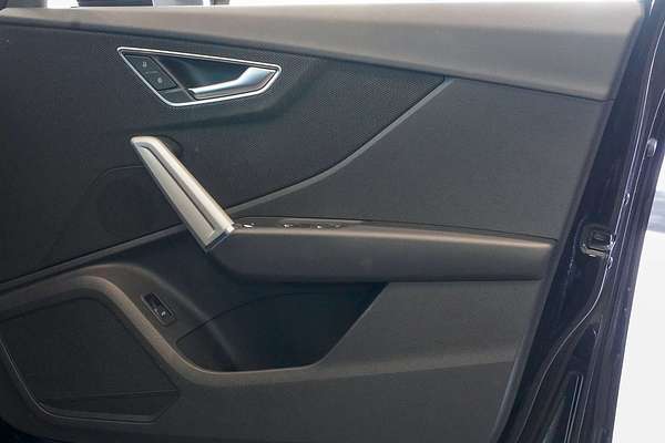 2024 Audi Q2 40 TFSI S line GA