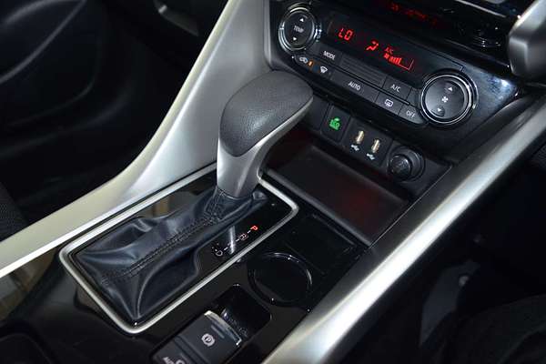 2021 Mitsubishi Eclipse Cross LS YB