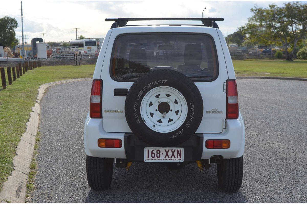 2015 Suzuki Jimny Sierra SN413 T6