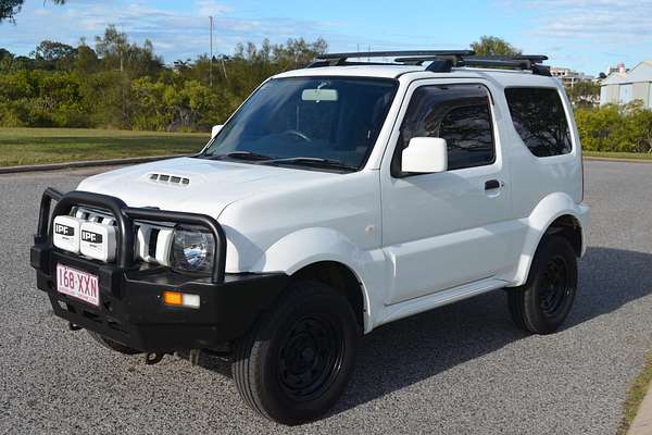 2015 Suzuki Jimny Sierra SN413 T6
