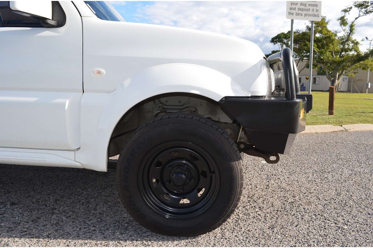 2015 Suzuki Jimny Sierra SN413 T6