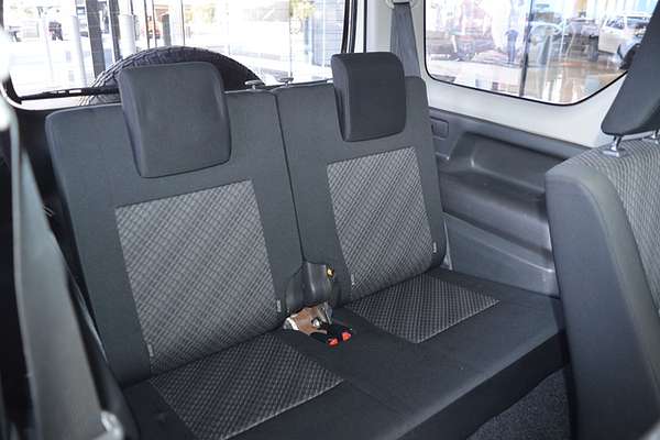 2015 Suzuki Jimny Sierra SN413 T6