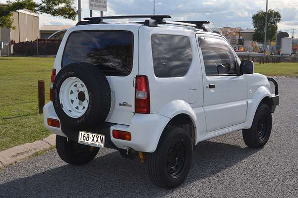 2015 Suzuki Jimny Sierra SN413 T6